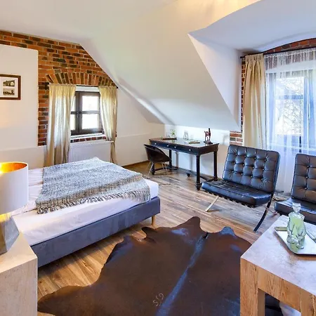 Country house Folwark Bialych Bocianow *