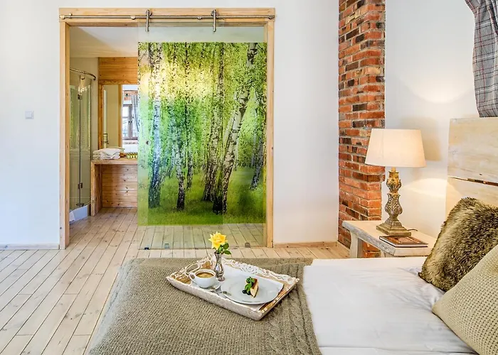 Folwark Bialych Bocianow Kamionka