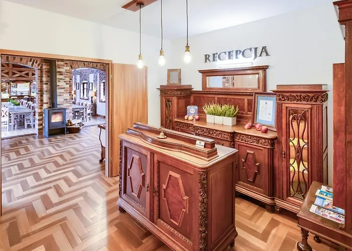 Folwark Bialych Bocianow