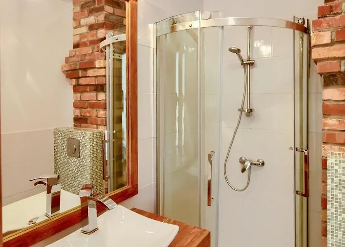 Folwark Bialych Bocianow